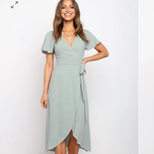 Petal and Pup Green Wrap Dress Size 8